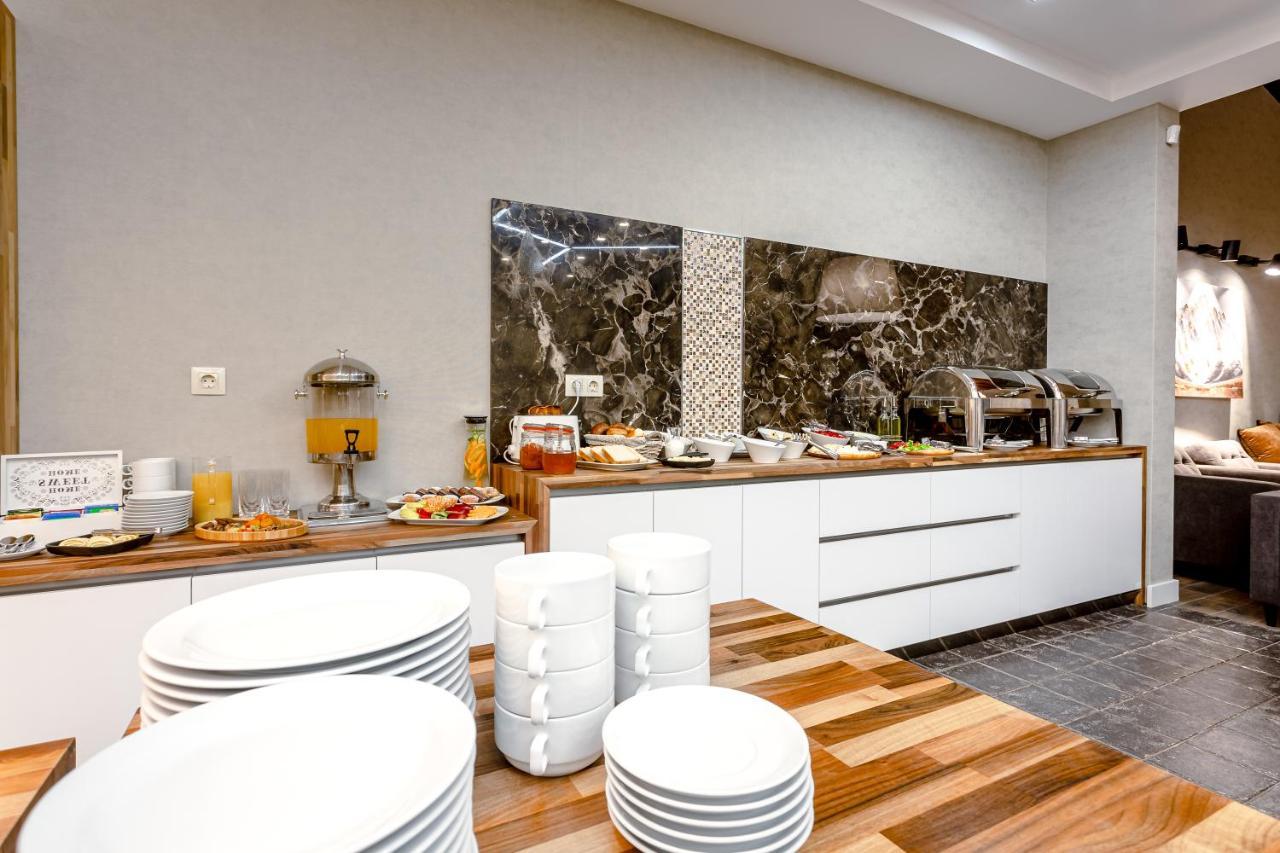 Hotel Tsiga 구다우리 외부 사진