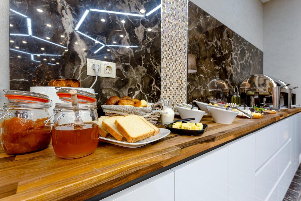 Hotel Tsiga 구다우리 외부 사진