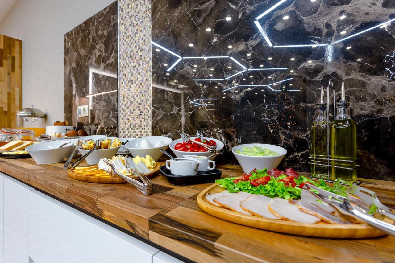 Hotel Tsiga 구다우리 외부 사진